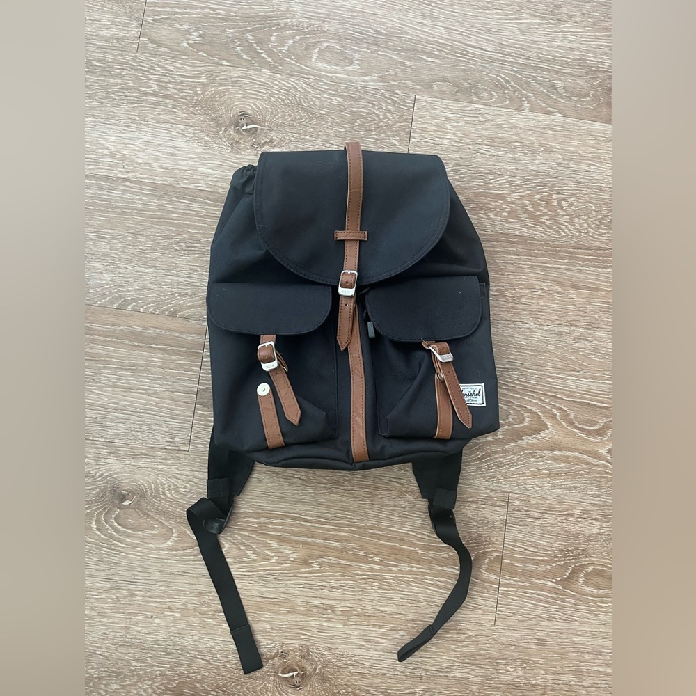 NWOT Hershel Supply Co. Dawson X-Small Backpack- Black/Tan
